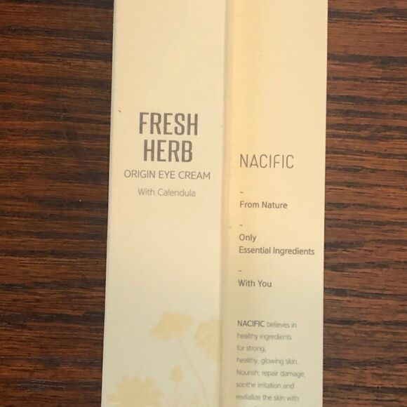 NACIFIC Fresh Herb Origin Eye Cream with Calendula - Picture 13 of 16